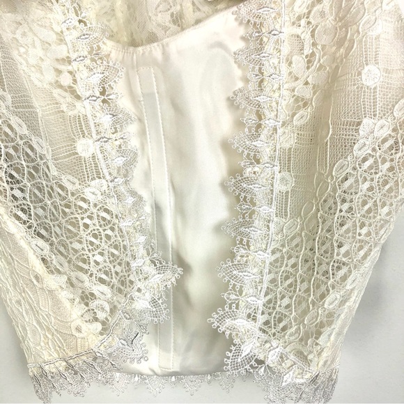 Galina NEW Ivory Sleeveless Lace Corset Crop Top Size 6 NWT - Picture 10 of 12